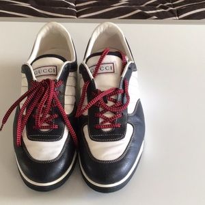 Vintage Authentic used Gucci Sneakers